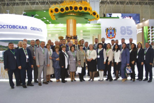Октябрьский район принимает участие в выставке «Золотая осень-2022» в Москве