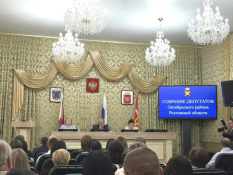 Депутаты Октябрьского района приняли ключевые решения