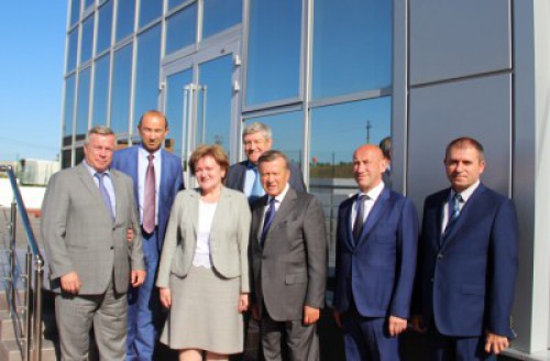 Председатель Совета директоров ПАО "Газпром" В.А.Зубков и Губернатор РО В.Ю.Голубев посетили ООО"Евродон"