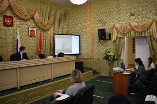 В Октябрьском районе проходит региональная конференция «Эффективный бизнес – 2021»