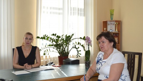 Директор департамента потребительского рынка И.В.Теларова провела личный прием граждан